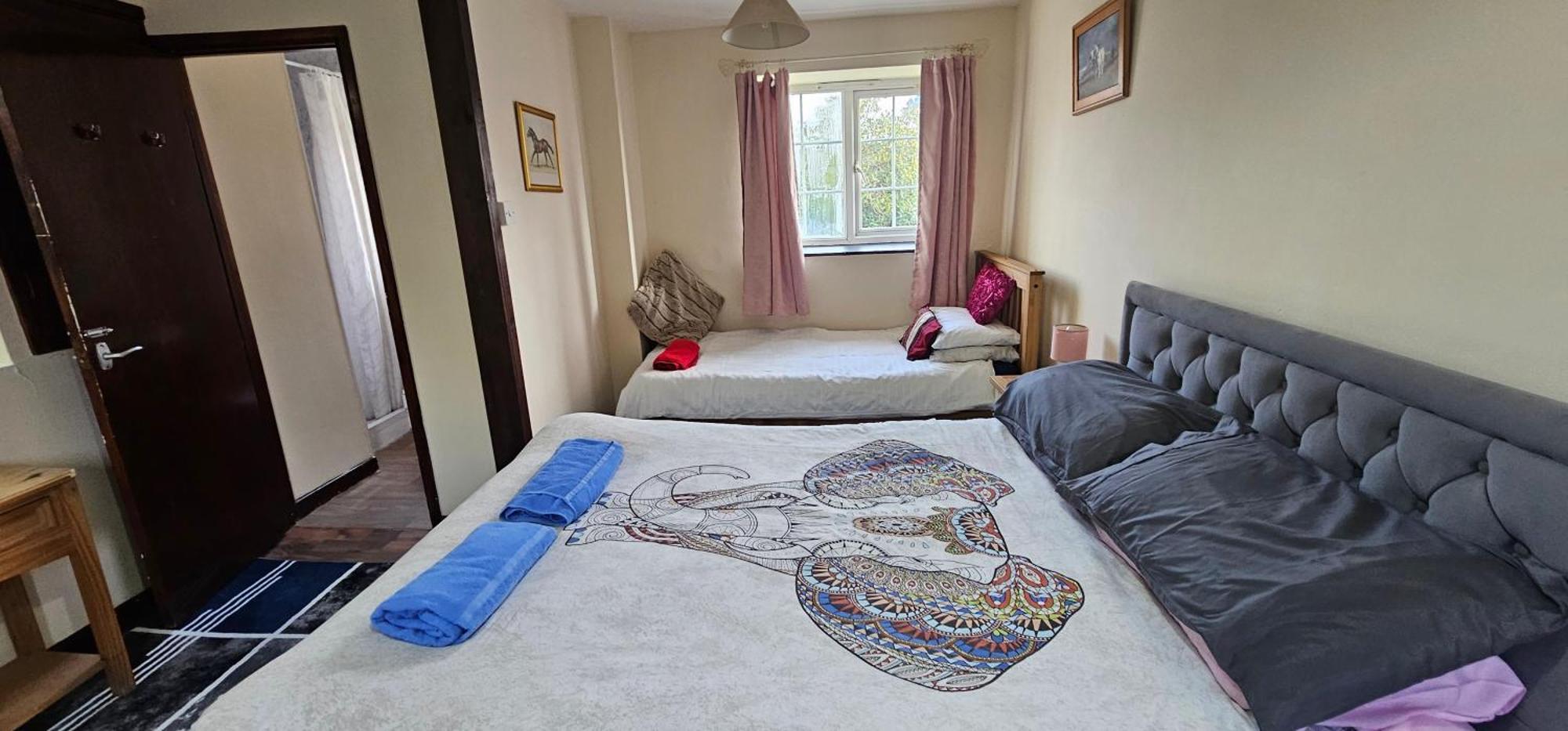 No 4 Trelawney Apartment - Onsite Bar - Restaurant - Horse Riding Menheniot Esterno foto